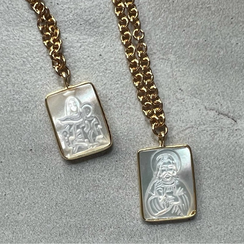 *EVA* Rectangular Carved Shell Religious Pendants - Picture 2 of 11